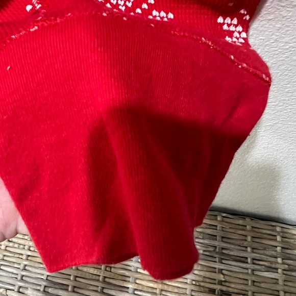 Victoria’s Secret Red Patterned Women's thermal pajama set, medium, holiday. - Picture 8 of 10